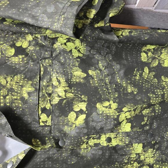 Men's Short Sleeve Resort T-Shirt | All in Motion | Small - Picture 4 of 12